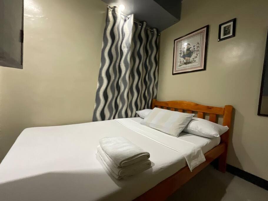 Antipolo Staycation & Transient Affordable Condo Unit By Myra חדר תמונה